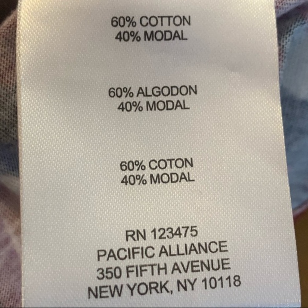Jones New York maroon blouse - Picture 7 of 8